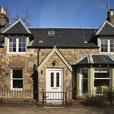Glenalbyn Cottage セント・フィルカンズ エクステリア 写真